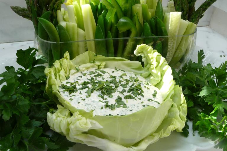 a creamy vegetable sauce for dipping